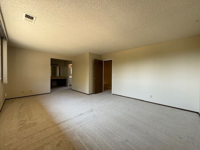 Building Photo - Coming Soon! Incredible 4-Bedroom Home in ...