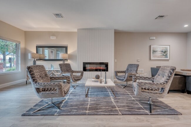 Braunfels Place apartments — community photo - Braunfels Place