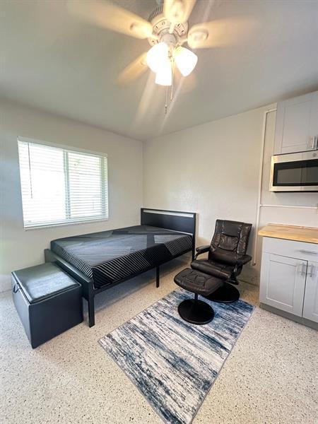 Building Photo - 1712 Fletcher St