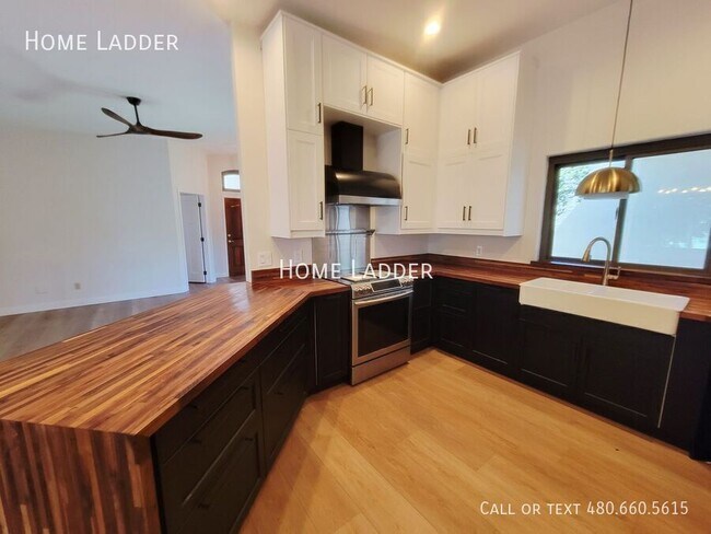 Building Photo - 2514 N 62nd St