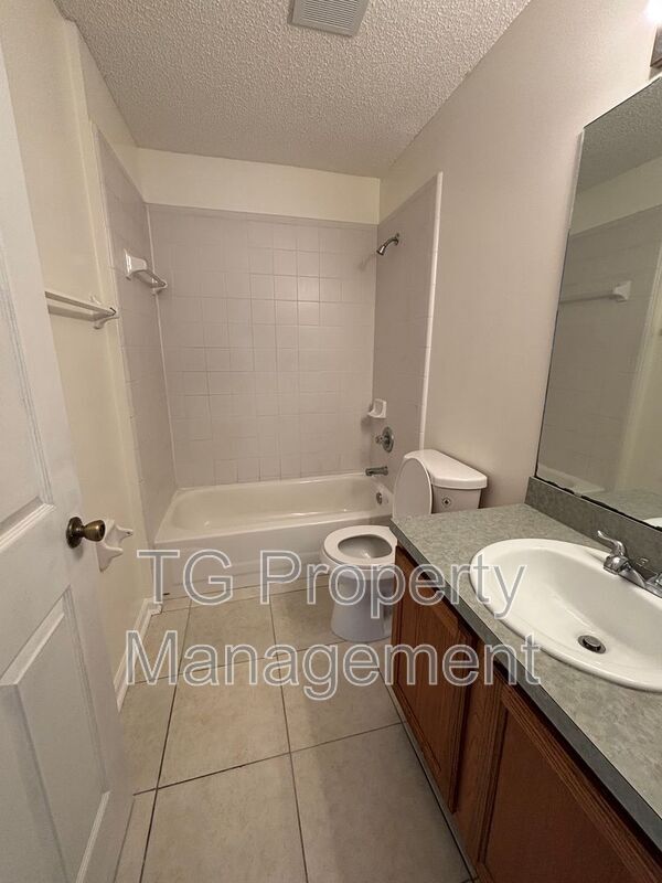 Building Photo - 5374 Lacy Jane Way