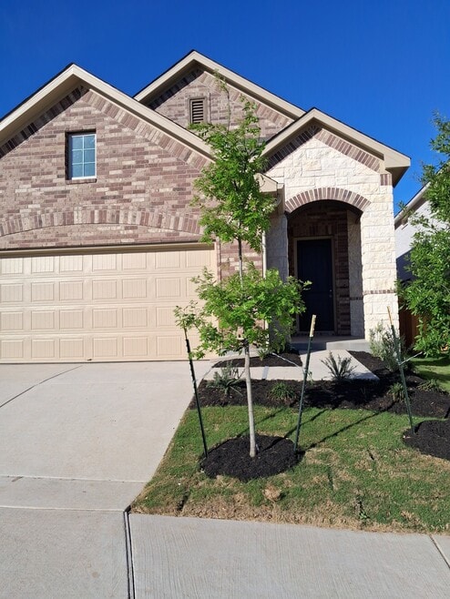 Building Photo - 141 Knockout Rose Dr