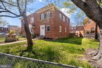 Building Photo - 3724 Mark Dr