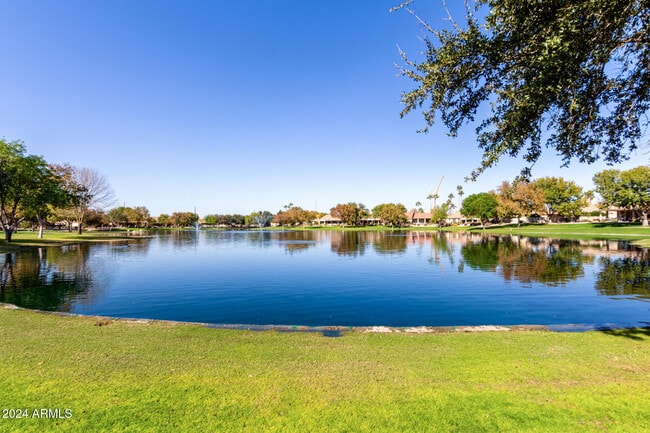 Building Photo - 24008 S Starcrest Dr