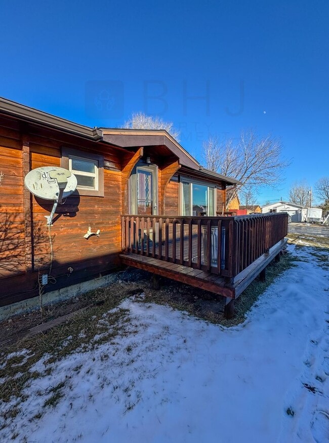 Building Photo - Cozy 2 bed/ 1 bath- Dog Friendly House