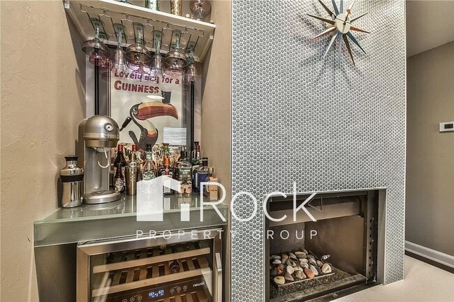 Building Photo - Urban Living in Downtown OKC - 2 Bedrooms/...