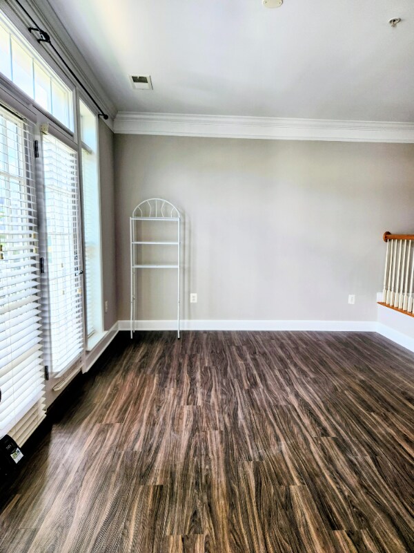 Building Photo - 2267 Oberlin Dr