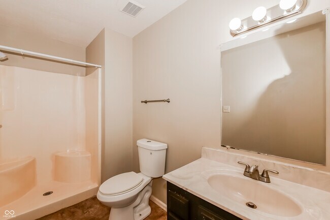 Building Photo - 1202 Pine Mountain Way