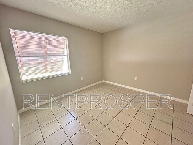 Building Photo - 180 Magnolia Woods Ct