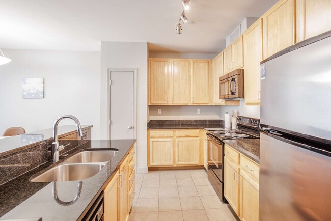 Building Photo - 121 E Freedom Way