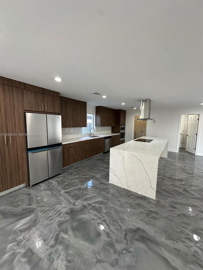 Building Photo - 2110 NW 91st Terrace