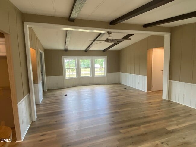 Building Photo - 3533 Old Stage Rd N