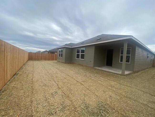Building Photo - 260 Vortex Pass