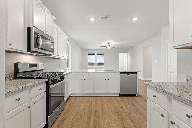 Building Photo - 1119 Campside Dr
