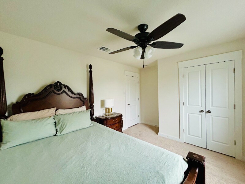 Building Photo - 741 Carol Dr