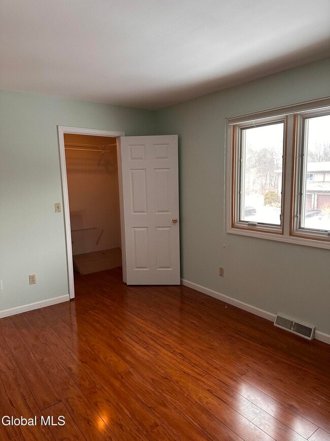 Building Photo - 46 Velina Dr