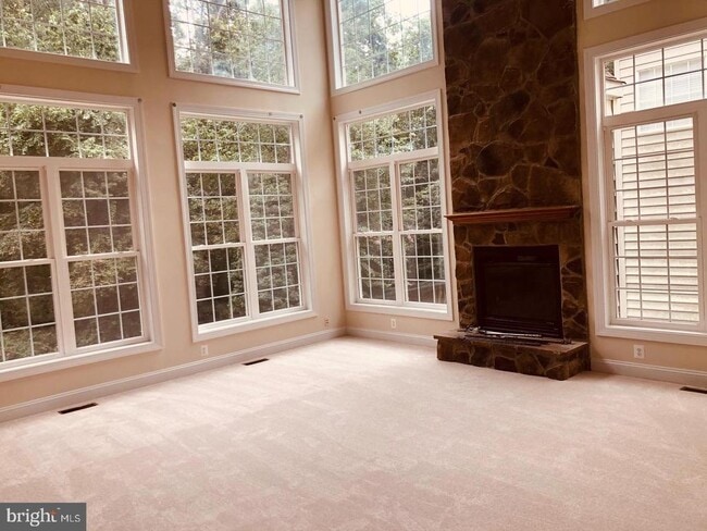 Building Photo - 8533 Gallahan Ct