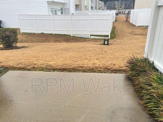 Building Photo - 8307 Glenwood Springs Ct