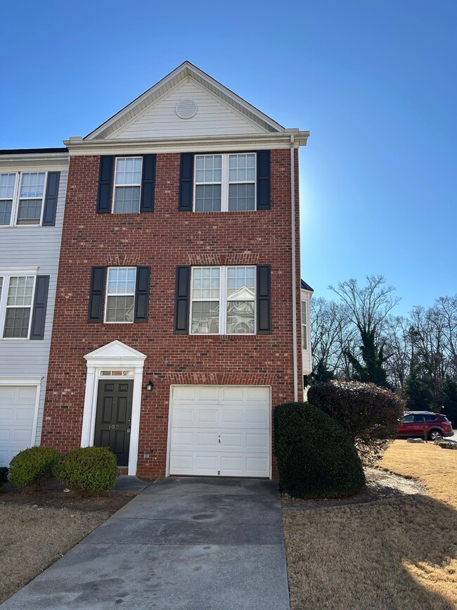 Building Photo - 109 Cambria Ct