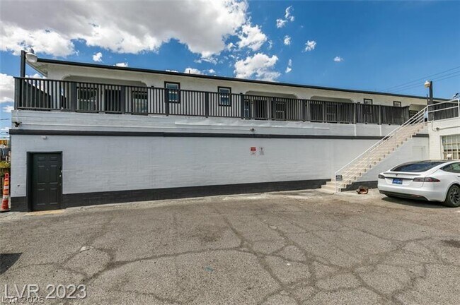 Building Photo - 1116 S Casino Center Blvd