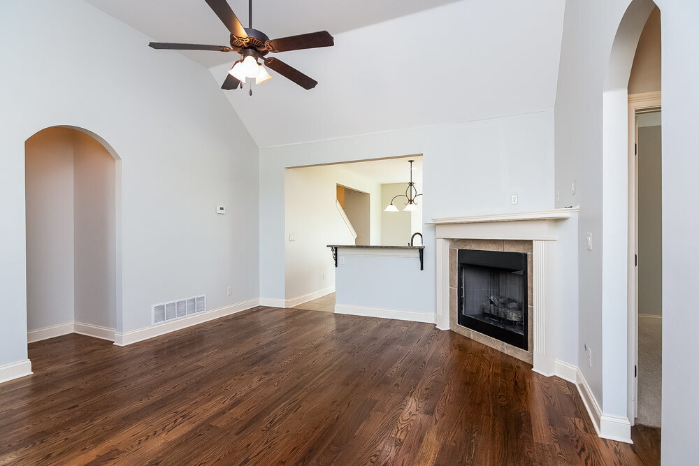 Building Photo - 4675 W Petite Loop