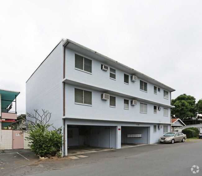 Building Photo - 1730 Algaroba St