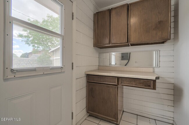 Building Photo - 9632 Gairloch Dr