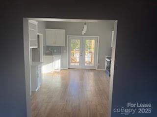 Building Photo - 314 N Ridge Ave