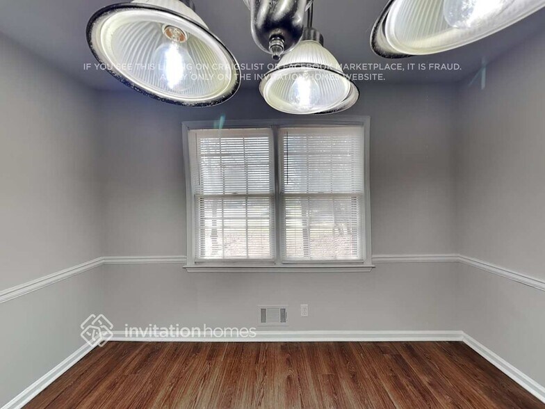 Building Photo - 4813 Pamela Ct