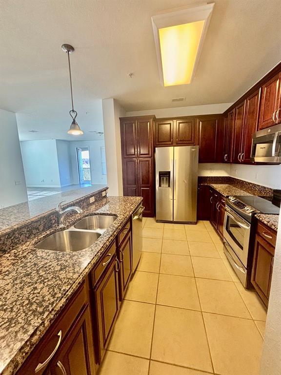 Building Photo - 3356 Robert Trent Jones Dr