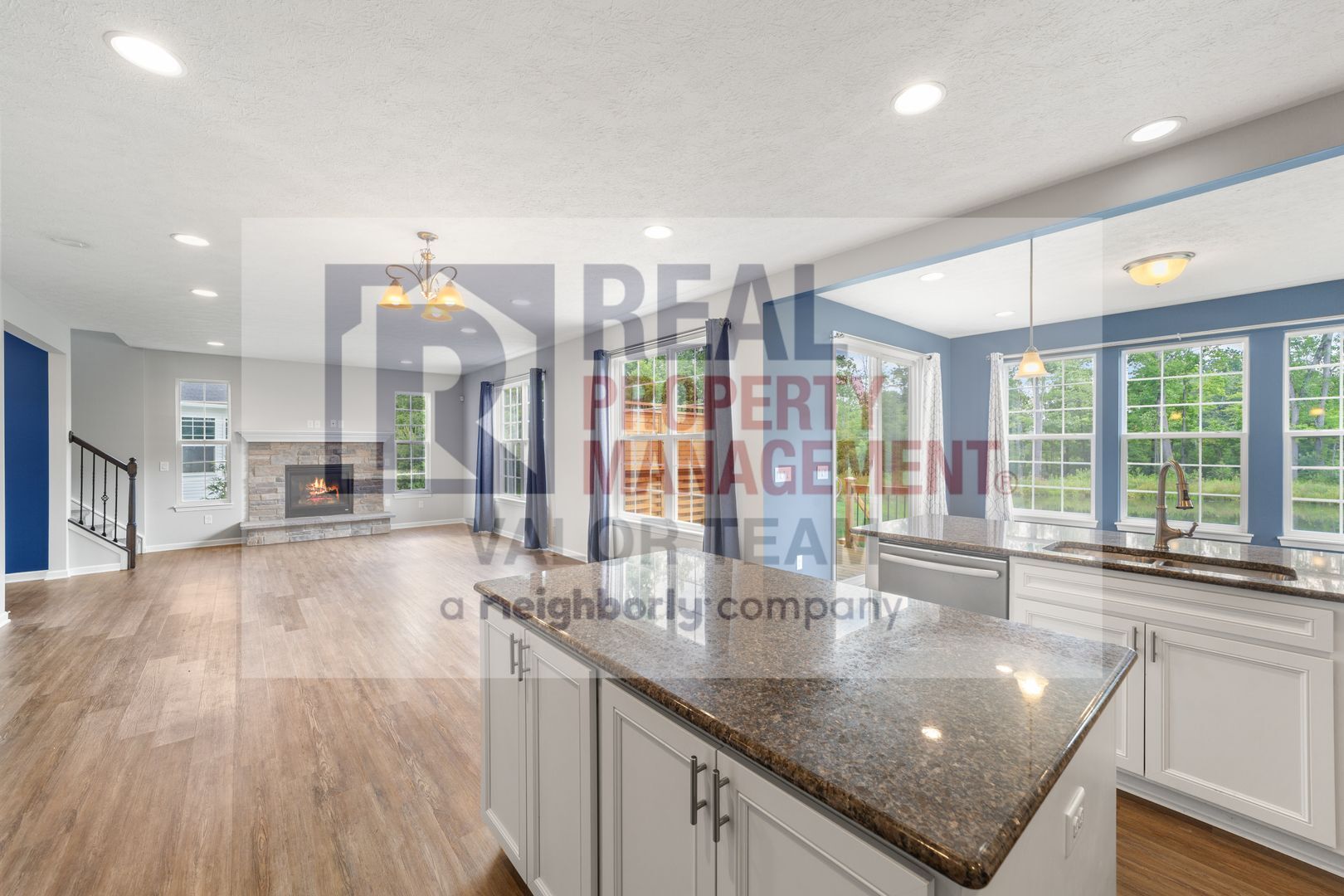 Building Photo - Custom 4 Bed, 3.5 Bath Home in Highly Desi...