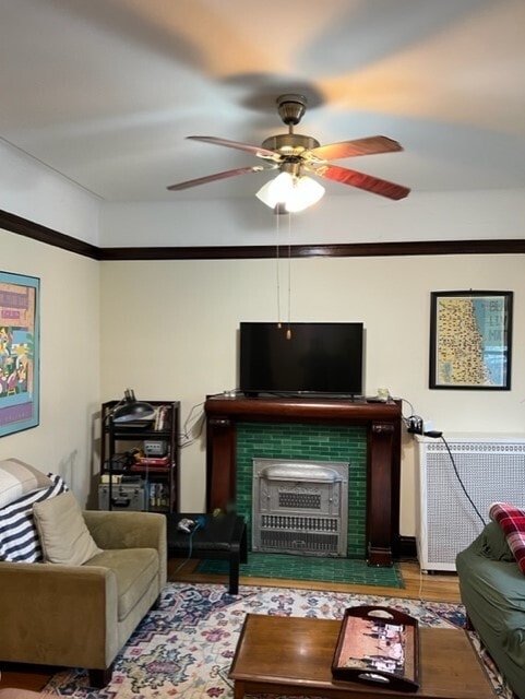 Building Photo - 638 W Grace St