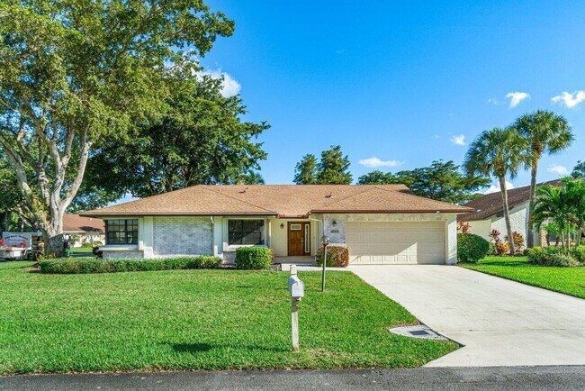 Building Photo - 5605 Forest Oaks Terrace