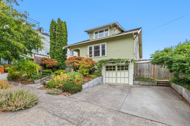Building Photo - 5Bd/2Ba Seattle Home