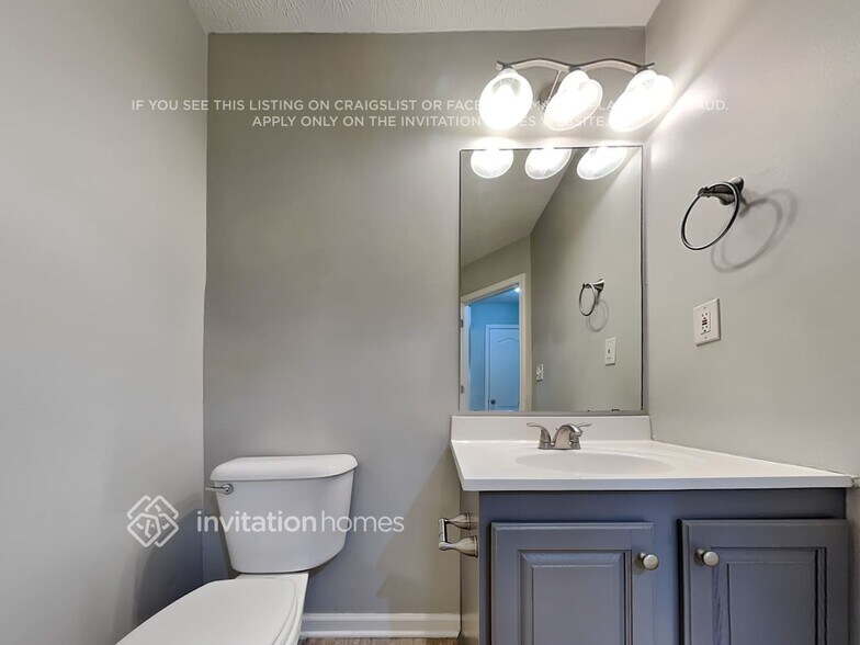 Building Photo - 225 Baltimore Ave