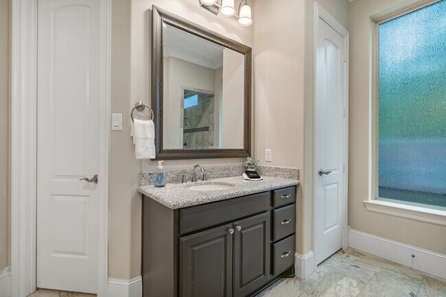 Building Photo - 27411 Hazy Landing Ct