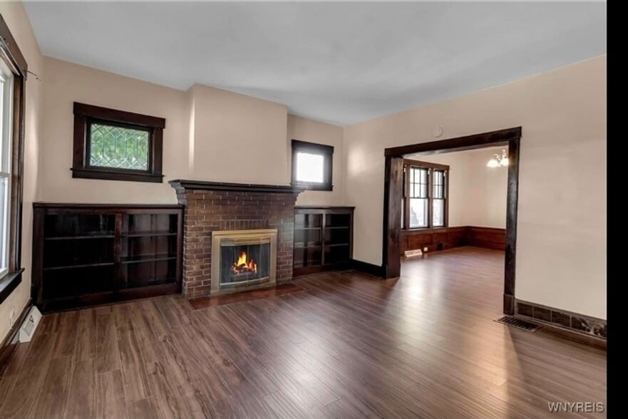 Building Photo - 137 Southside Pkwy