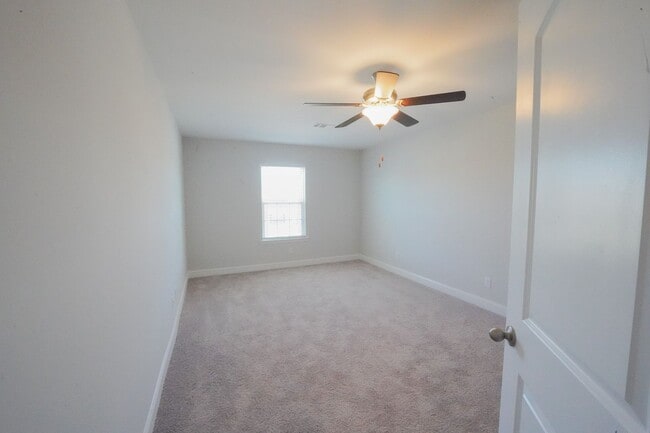 Building Photo - Available Soon!