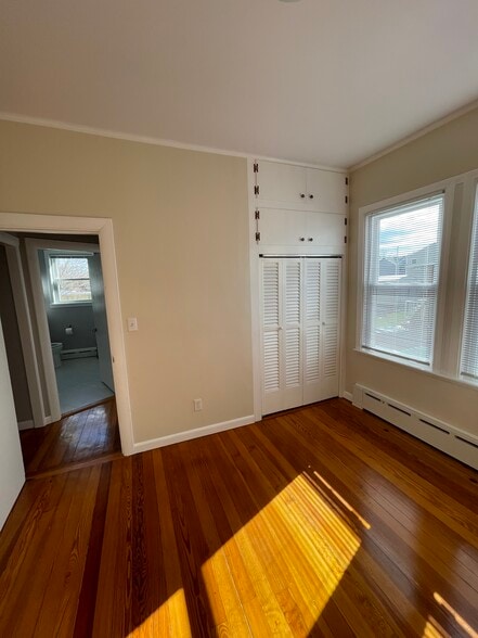 Building Photo - 24 Sharp St