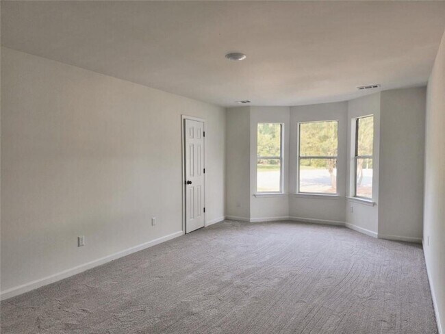 Building Photo - 118 Jade Ln