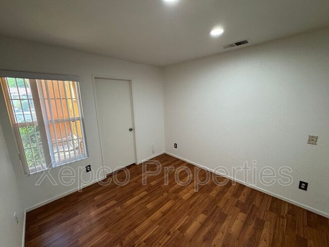 Building Photo - 82143 Pinyon Ave