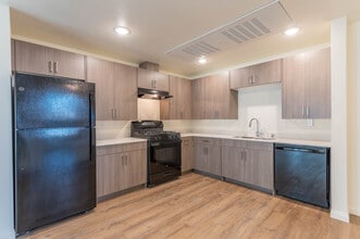 Building Photo - Cedar Grove Apartments