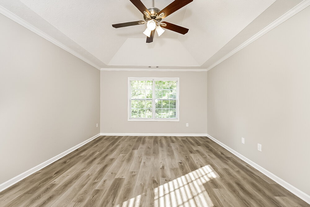 Building Photo - 129 Makenna Dr