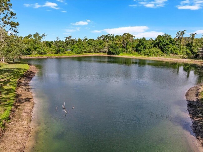 Building Photo - 8204 Villa Grande Ct