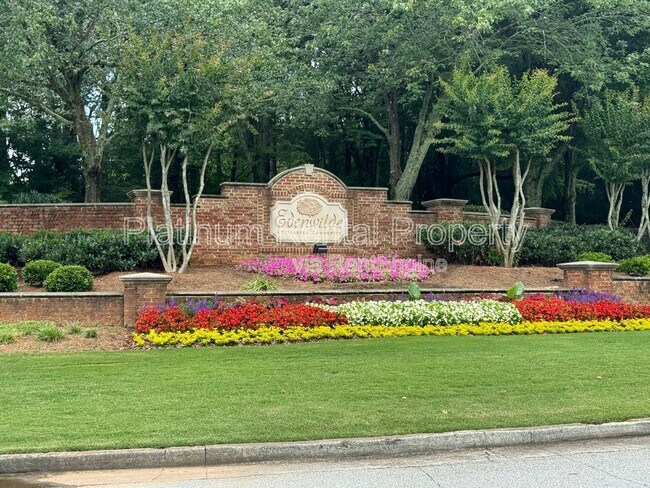 Building Photo - 830 Eden Green Ct
