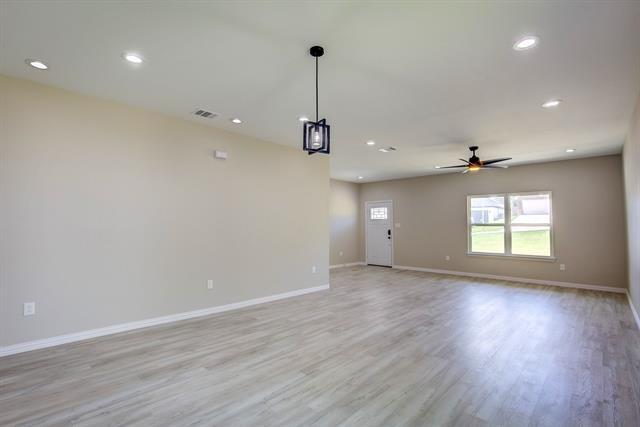 Building Photo - 5116 Bonnell Ave