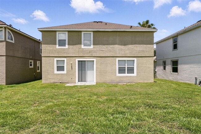 Building Photo - 4 Bedroom 2.5 Bath Two Story Hunters Creek...