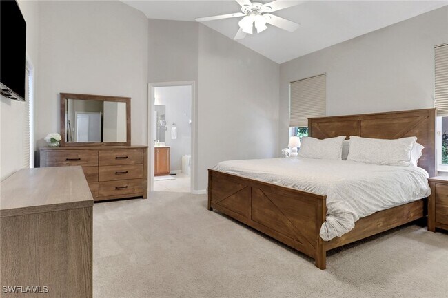 Building Photo - 6773 Southern Oak Ct