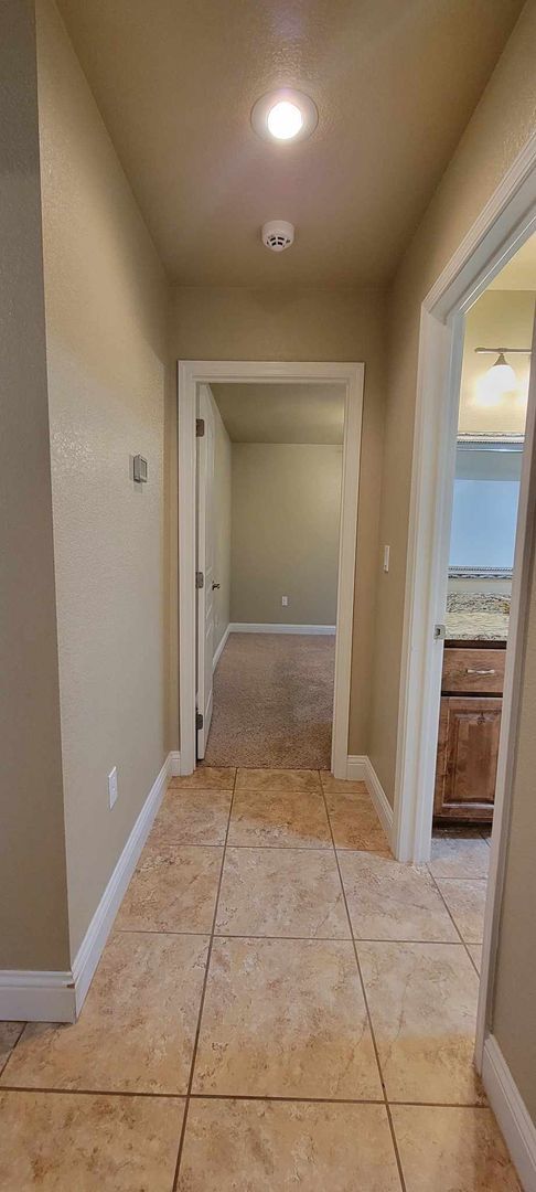 Building Photo - Beautiful 3 bed 2 bath home!