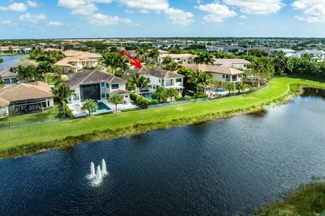 Building Photo - 16849 Pierre Cir